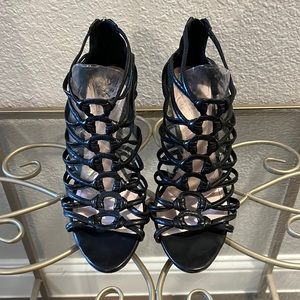 Vince Camuto Black Strappy Bootie Sz10